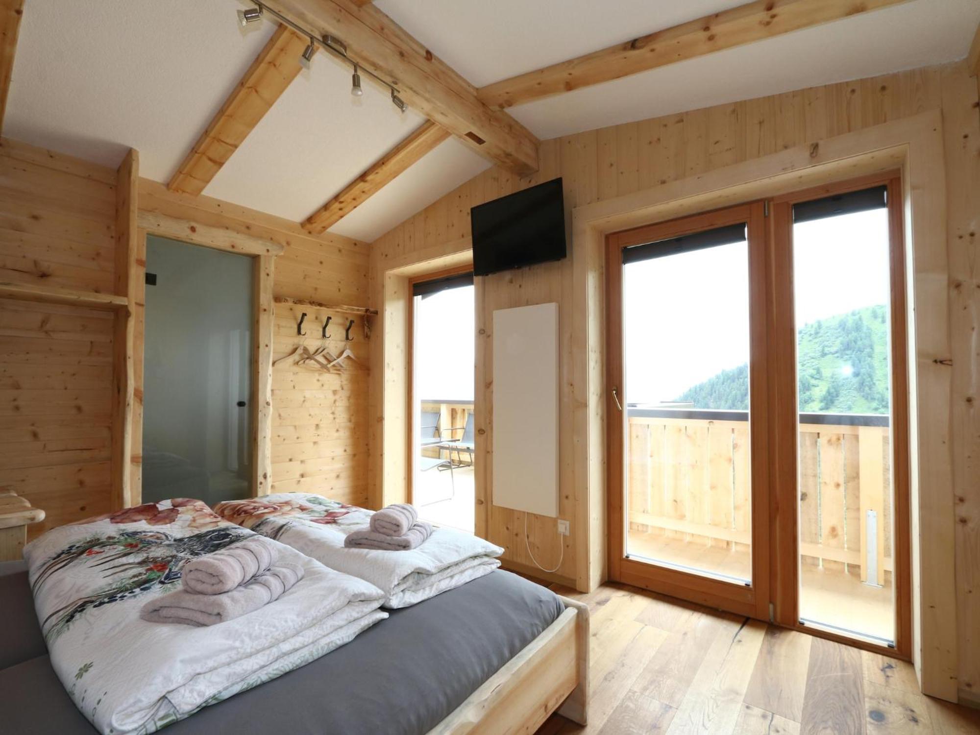 New Holiday Home On The Alm With Terrace And Balcony Zellberg Eksteriør billede