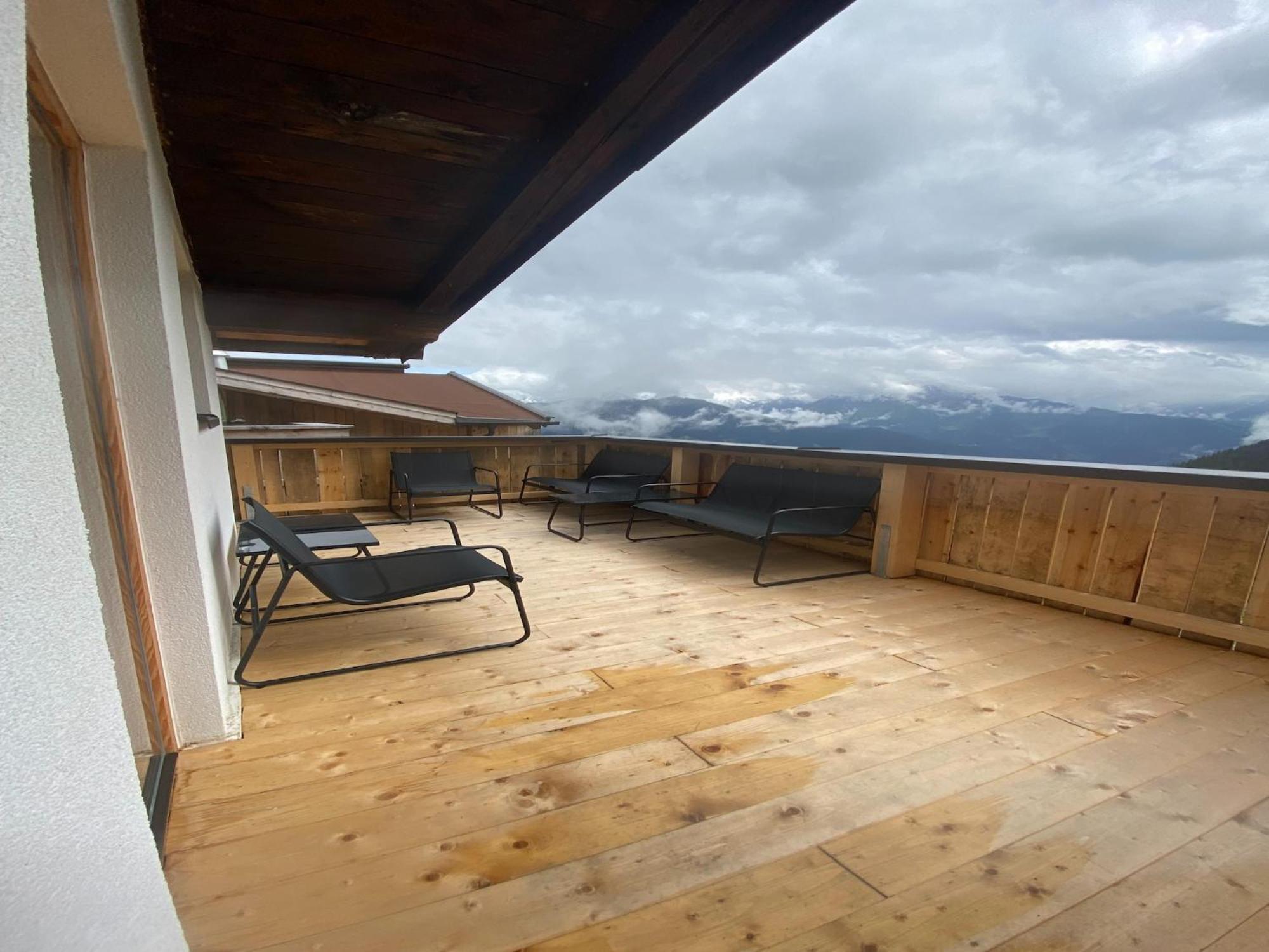 New Holiday Home On The Alm With Terrace And Balcony Zellberg Eksteriør billede